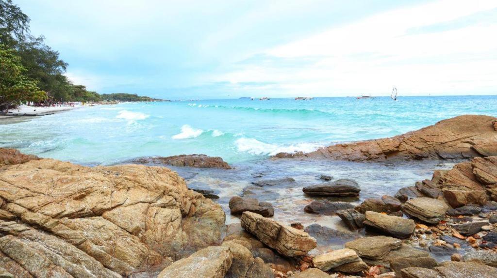 Rainbow Sky Hotel Samet Koh Samet Екстериор снимка